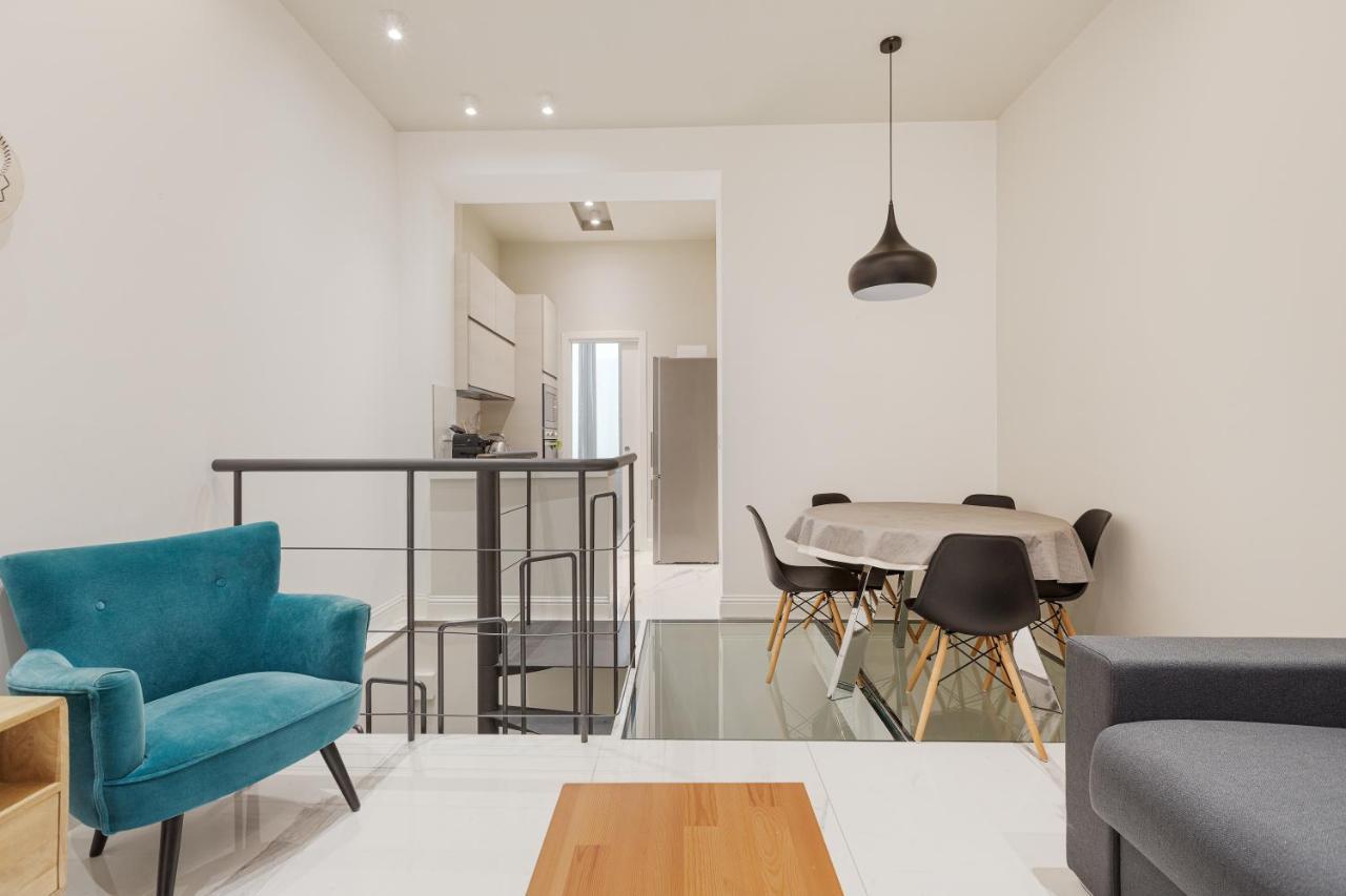 Apartment Apt Milano-moscova Con Terrazzo Condiviso Mailand